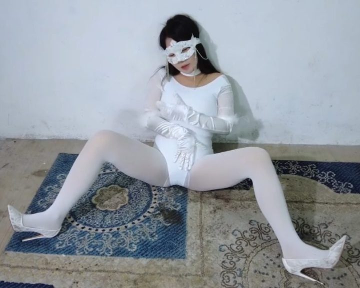 编号1868 樱束原创_《芭蕾女侠堕落的开始》不自量力的芭蕾女侠，傲慢的性格遭歹人暗算，喷上催Q药水，一发不可收拾！ 1V 1P_LSP爱看_PikPak云盘_资源合集_免费下载