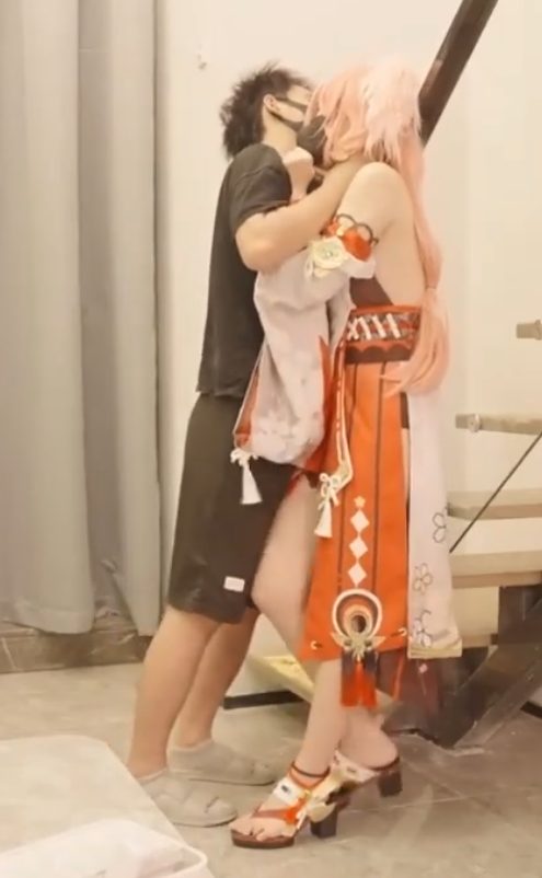 编号2115 小萌同学_定拍八重神子BL，足控福利！勒死后不断玩裸足 1V 1P_LSP爱看_PikPak云盘_资源合集_免费下载