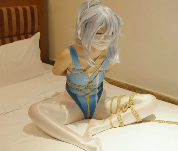 编号2110 小萌同学_定拍COS驷马龟甲绑，乳胶头套假发胶带封嘴，水喷脸丝袜透湿 1V 1P_LSP爱看_PikPak云盘_资源合集_免费下载