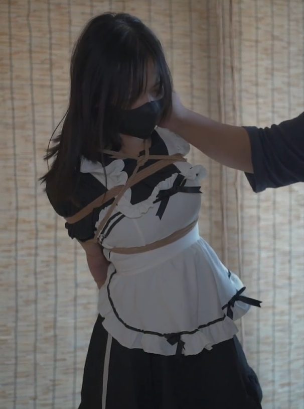 编号2931 象人定拍 工作室_小o-女仆黑丝，直臂固定抚摸，最后十分钟驷马放置。 1V 1P_LSP爱看_PikPak云盘_资源合集_免费下载