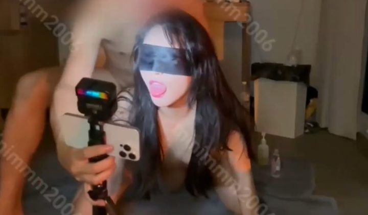 编号1349 大神凋零调教 06年母狗咪妮 minimmm2006_【专属肉便器】“骚穴咪妮塞上肛塞被肉棒肆意玩弄被内射的骚穴止不住的流出精液 1V 1P_LSP爱看_PikPak云盘_资源合集_免费下载