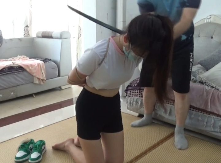 编号3213 佳怡工作室_【佳怡】【琳媚】定拍 一刀嘎 双女互kan 斩shou 抽畜呻吟 五花大绑 1V 1P_LSP爱看_PikPak云盘_资源合集_免费下载