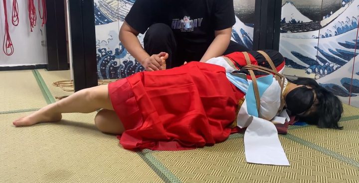 编号2865 象人定拍 工作室_小0-cos委托，因文件损坏，只救下了前20分钟 1V 1P_LSP爱看_PikPak云盘_资源合集_免费下载