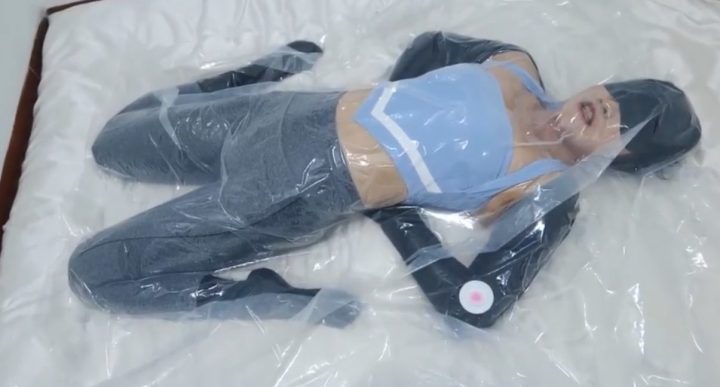 编号2218 小萌同学_小御学姐01 小御的各种极限呼吸限制，憋到倒下 1V 1P_LSP爱看_PikPak云盘_资源合集_免费下载