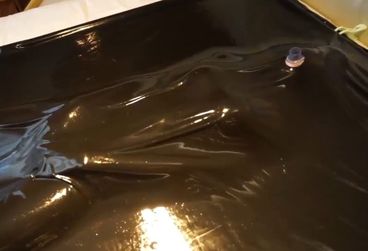 编号2521 闪闪工作室_真空床 1V 1P_LSP爱看_PikPak云盘_资源合集_免费下载