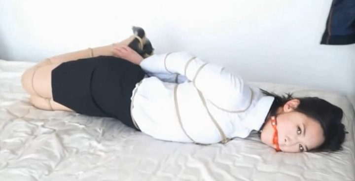 编号2357 逍遥工作室_捆绑束缚调教 60_1V 1P_LSP爱看_PikPak云盘_资源合集_免费下载