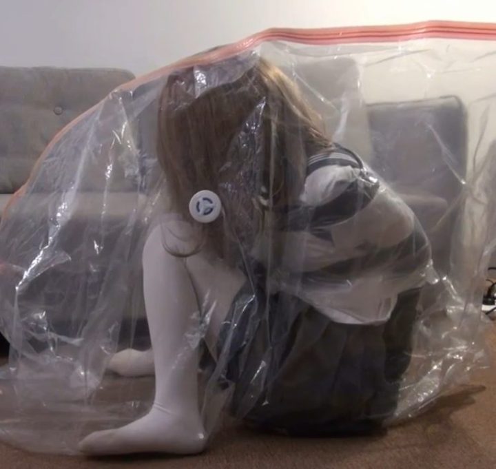 编号2504 闪闪工作室_双层zentai JK全包+多层头套胶袋+Kigurumi+真空袋窒息调教 新春特别加长版 1V 1P_LSP爱看_PikPak云盘_资源合集_免费下载