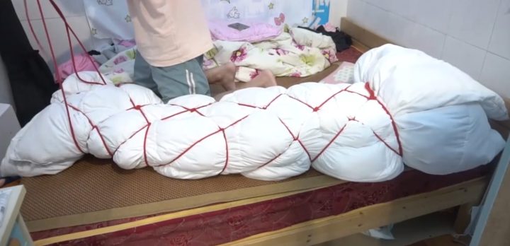 编号2049 小萌同学_《棉被的梦魇》下集 1V 1P_LSP爱看_PikPak云盘_资源合集_免费下载