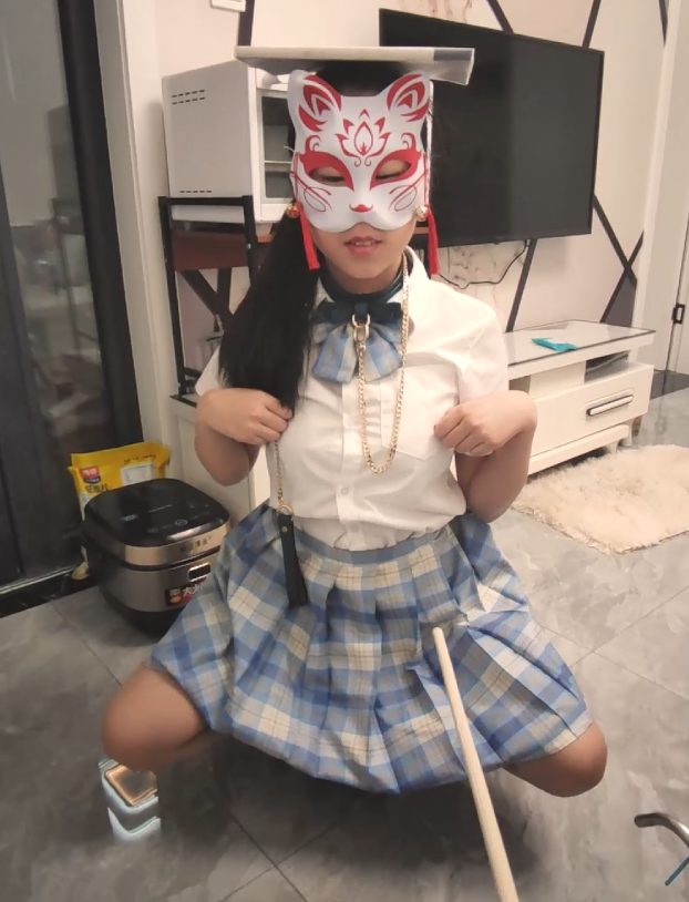 编号2707 象人定拍 工作室_01小鹿-第一视角K9犬姿训练（坐，跪，躺，蹲，卧，握手，戴尾巴，吐舌头，限制说话，敲地板摇尾巴，SP惩罚，嘴巴脱袜子） 1V 1P_LSP爱看_PikPak云盘_资源合集_免费下载