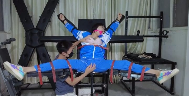 编号2033 樱束原创_《作弊的下场》女学生考试作弊被老师抓住必须得狠狠的惩罚一番才行！固定在开腿刑椅上无数棒棒固定一番输出只能乖乖认错求饶！狂挠裤里肉丝小脚和裸露腋下笑到喘不上气来！ 1V 1P_LSP爱看_PikPak云盘_资源合集_免费下载