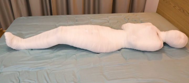 编号1171 九尾少女_小九尾绷带木乃伊多层全包初体验，白丝体操服，封闭双眼与听觉，多层绷带包头[手动滑稽]，全包木乃伊封闭禁锢！（18） 1V 1P_LSP爱看_PikPak云盘_资源合集_免费下载