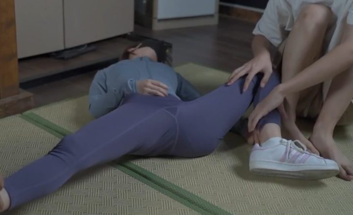 编号2795 象人定拍 工作室_嗷嗷-瑜伽服+贝壳头，帮助嗷嗷进行柔韧性突破，双人强制压腿，快速提高柔韧性！ 1V 1P_LSP爱看_PikPak云盘_资源合集_免费下载