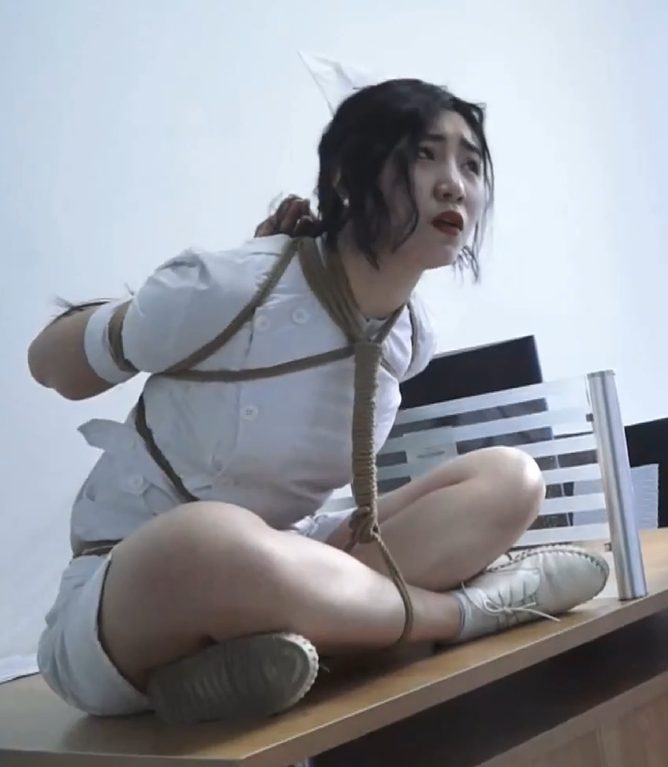 编号2399 逍遥工作室_捆绑束缚调教 102_1V 1P_LSP爱看_PikPak云盘_资源合集_免费下载