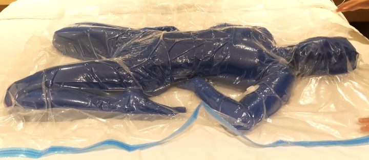 编号2103 小萌同学_补档小御空肺真空袋与抽泣极限挣扎 1V 1P_LSP爱看_PikPak云盘_资源合集_免费下载