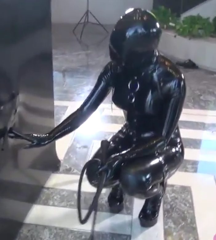 编号2432 闪闪工作室_DMS俱乐部 第一季第二集 日光浴与真空柜 1V 1P_LSP爱看_PikPak云盘_资源合集_免费下载