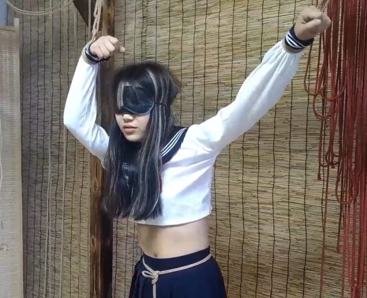 编号2844 象人定拍 工作室_绳模鬼鬼-说好的约绳，意外发现超级怕痒，jk大字缚+驷马（超大笑声） 1V 1P_LSP爱看_PikPak云盘_资源合集_免费下载