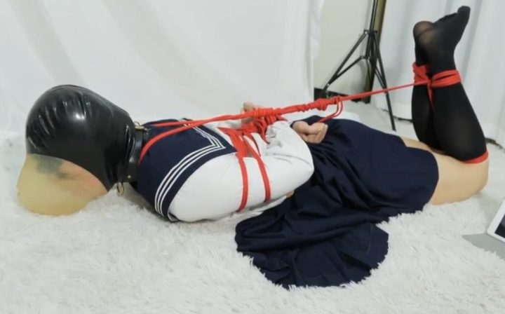 编号2227 小萌同学_小御学姐骰子游戏惩罚篇，超长出汗直到完全无法呼吸 1V 1P_LSP爱看_PikPak云盘_资源合集_免费下载