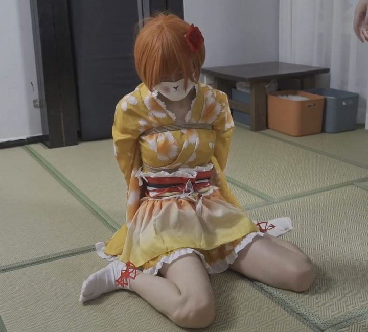 编号2749 象人定拍 工作室_嗷嗷-cos星空凛，柱缚tk！毛笔，羽毛，足枷。 1V 1P_LSP爱看_PikPak云盘_资源合集_免费下载