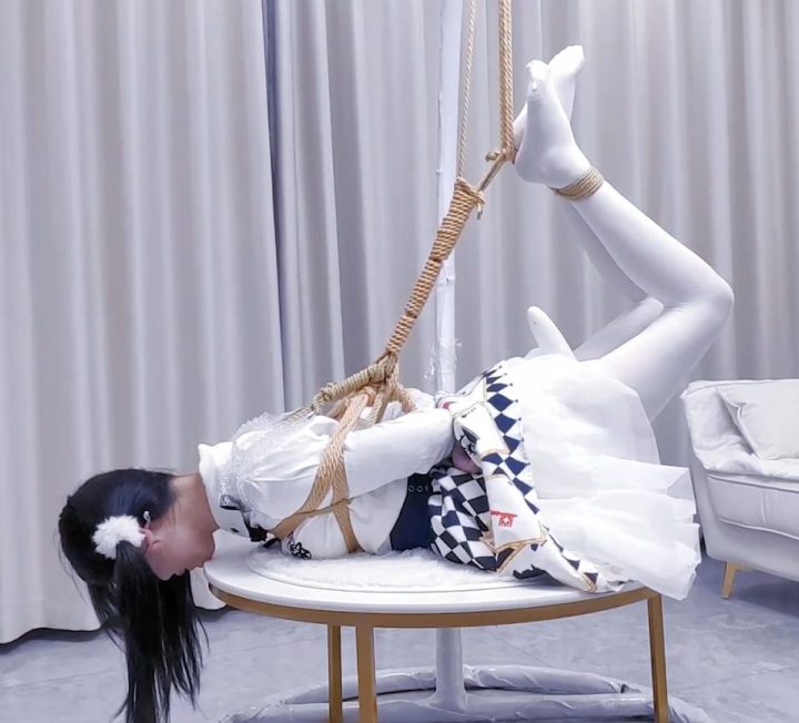 编号2698 嗷大喵_新的挑战双腿高高吊起的特殊驷马 1V 1P_LSP爱看_PikPak云盘_资源合集_免费下载