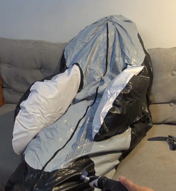 编号2458 闪闪工作室_充气鲸鱼 1V 1P_LSP爱看_PikPak云盘_资源合集_免费下载