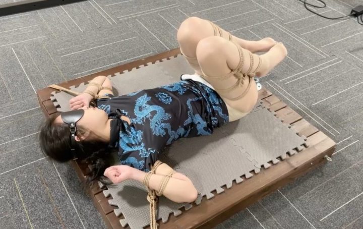 编号1741 小鹿工作室_被固定在器具上的女人可以被随意使用 1V 1P_LSP爱看_PikPak云盘_资源合集_免费下载