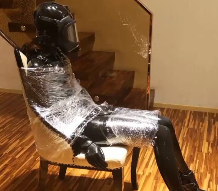 编号2486 闪闪工作室_全包胶衣+保鲜膜捆绑+SP+强制 1V 1P_LSP爱看_PikPak云盘_资源合集_免费下载